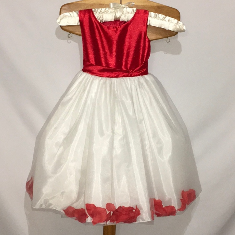 💝💝Girl Size 3T Party Dress💝💝